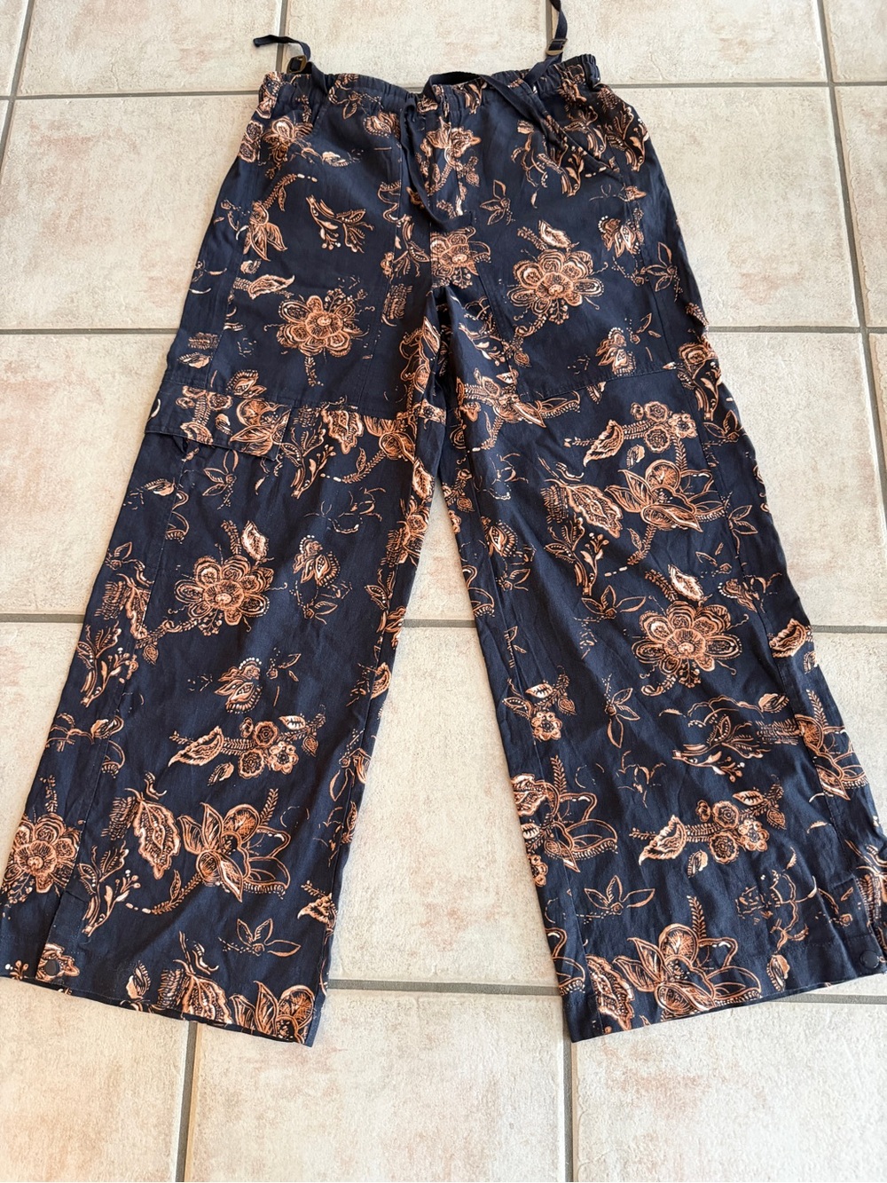 New Anthropologie Pilcro M/L Linen blend High Rise wide Leg Cargo Pants